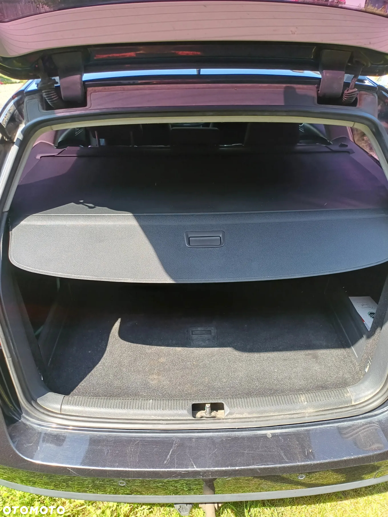 Volkswagen Passat 1.9 TDI Highline - 4