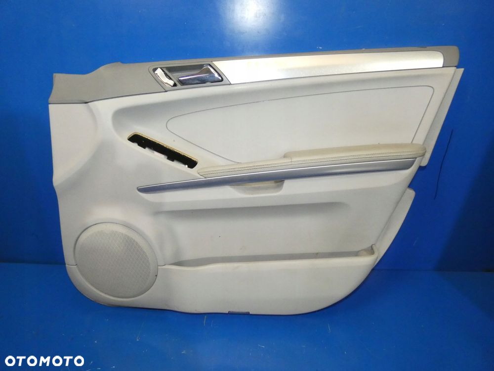 MERCEDES ML W164 BOCZEK DRZWI PRAWY PRZÓD PRZEDNI - 1