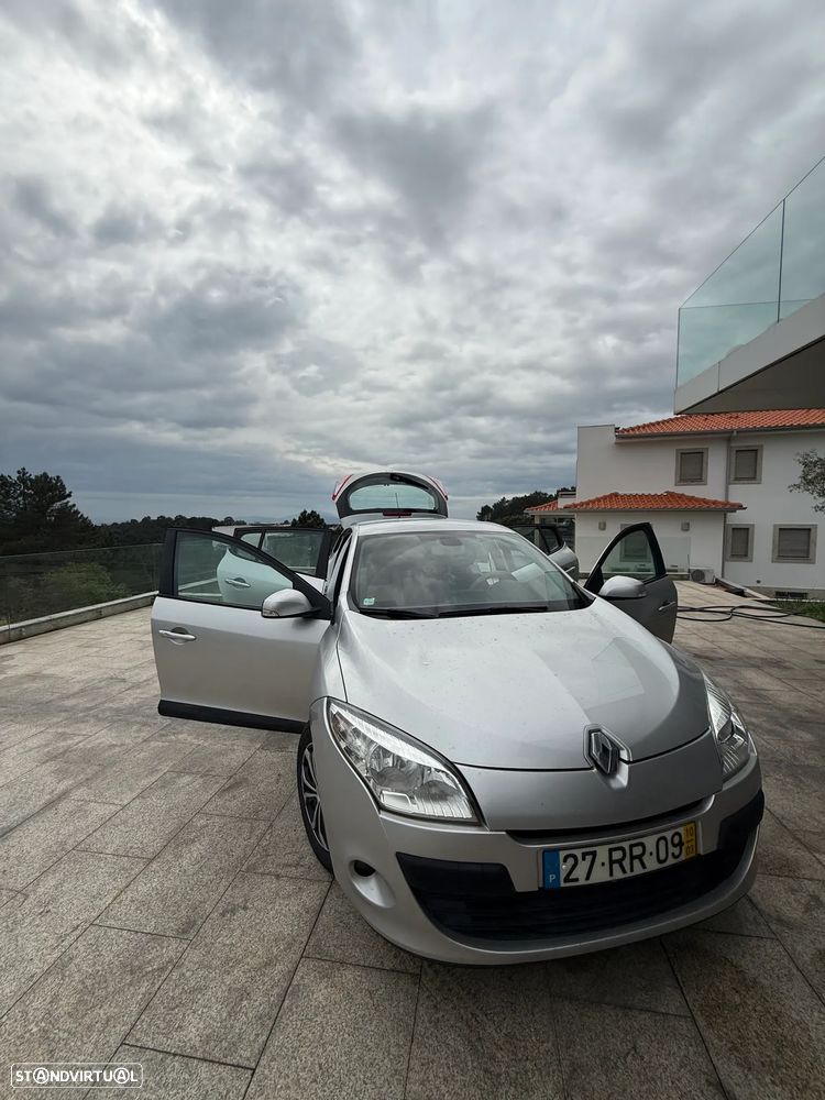 Renault Mégane 1.5 dCi Dynamique - 10