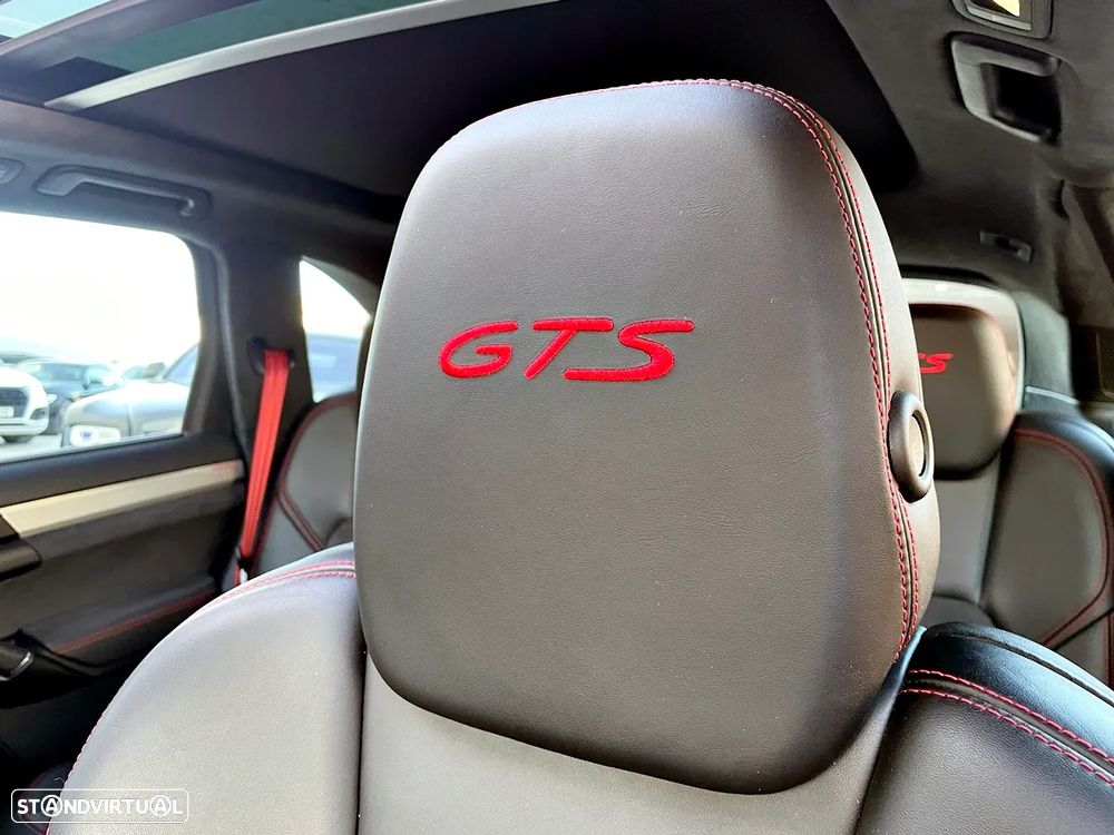 Porsche Cayenne GTS - 29