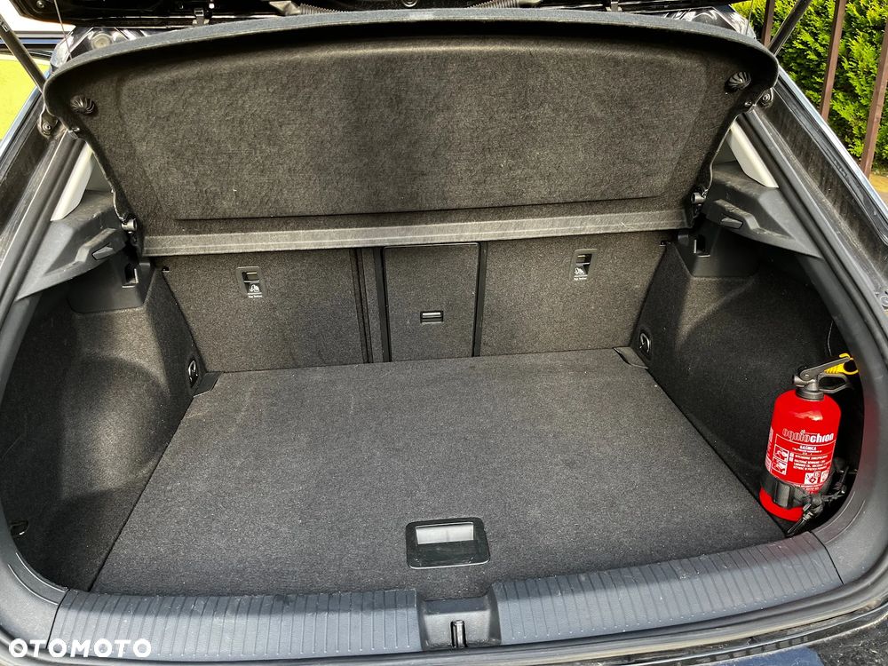 Volkswagen T-Roc 1.5 TSI Life DSG - 29