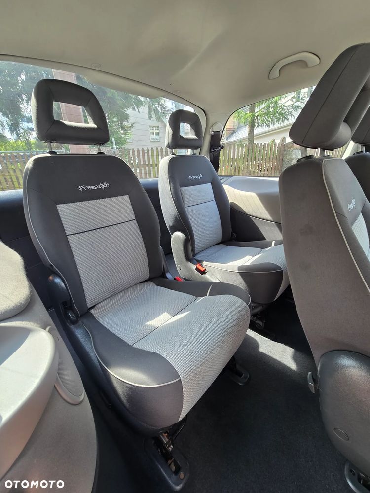 Volkswagen Sharan 2.0 Freestyle - 21