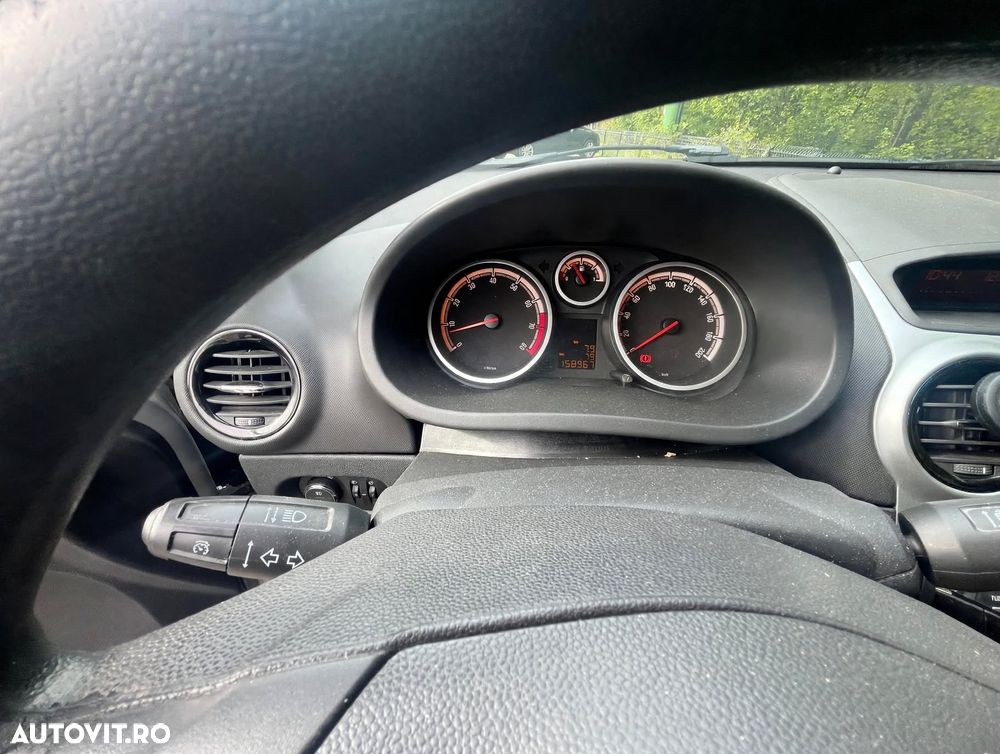 Opel Corsa - 7