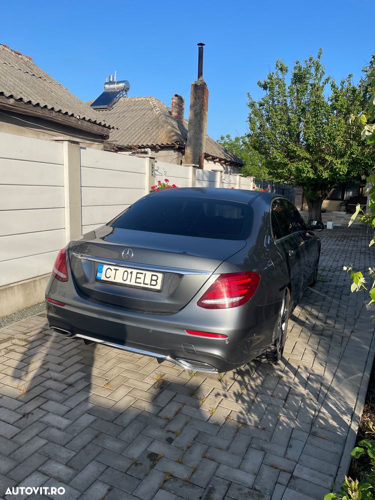 Mercedes-Benz E - 4