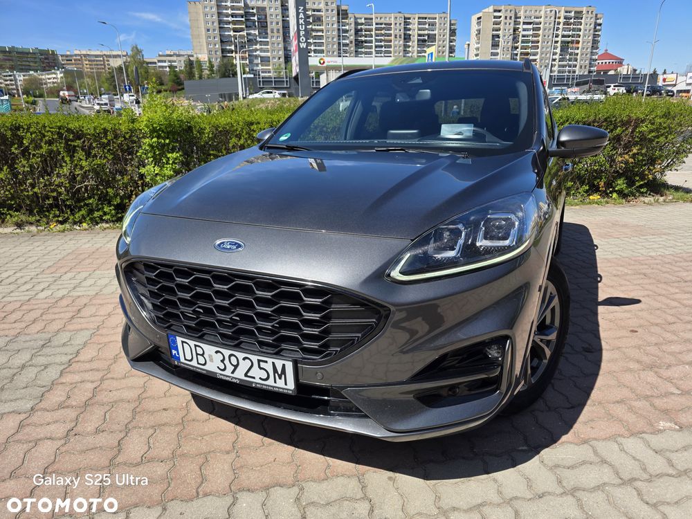 Ford Kuga 1.5 EcoBoost ST-LINE - 38