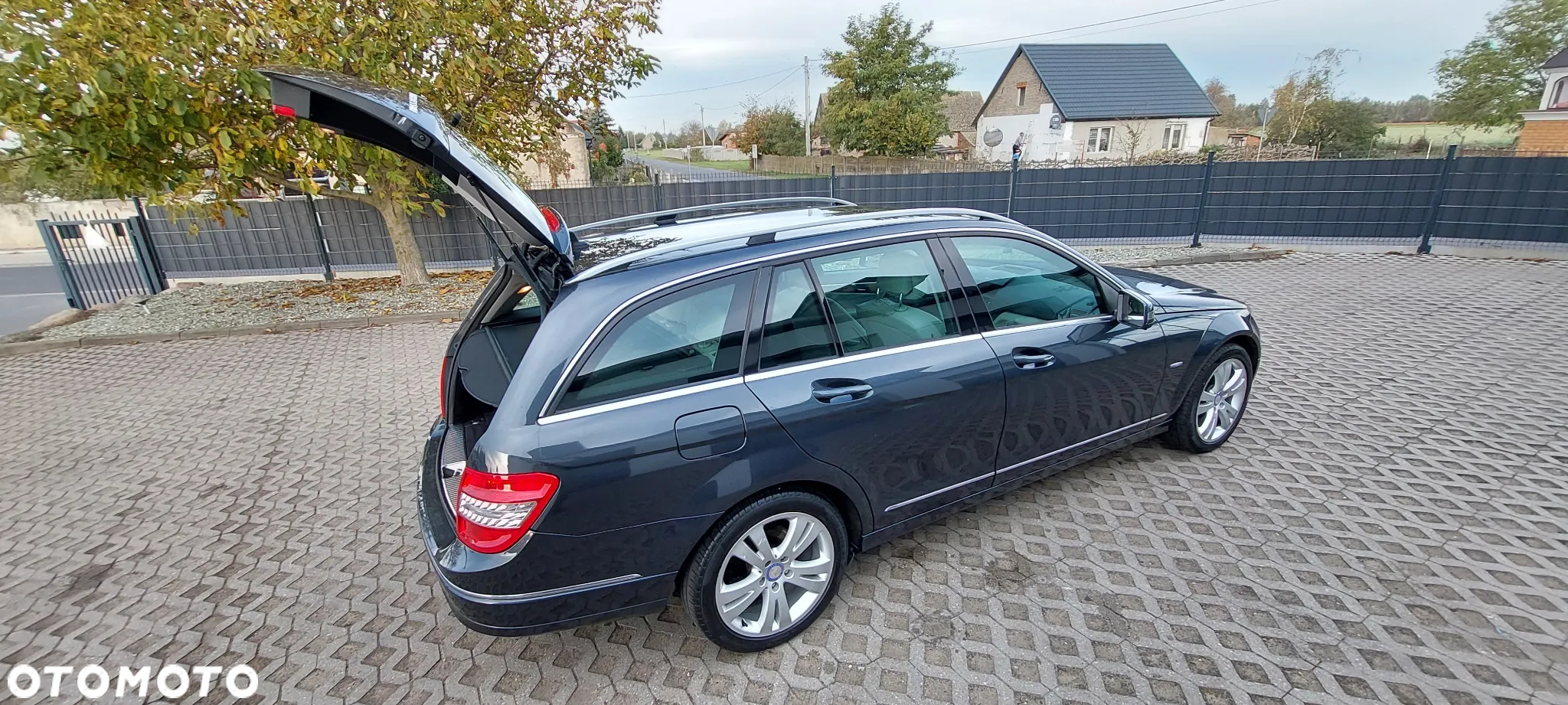 Mercedes-Benz Klasa C - 30