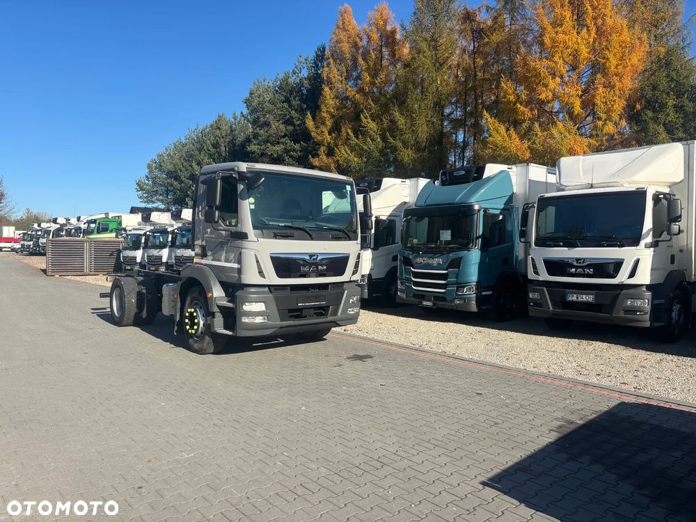 MAN MAN TGM 18.290 KONTENERE Z WINDĄ - 11