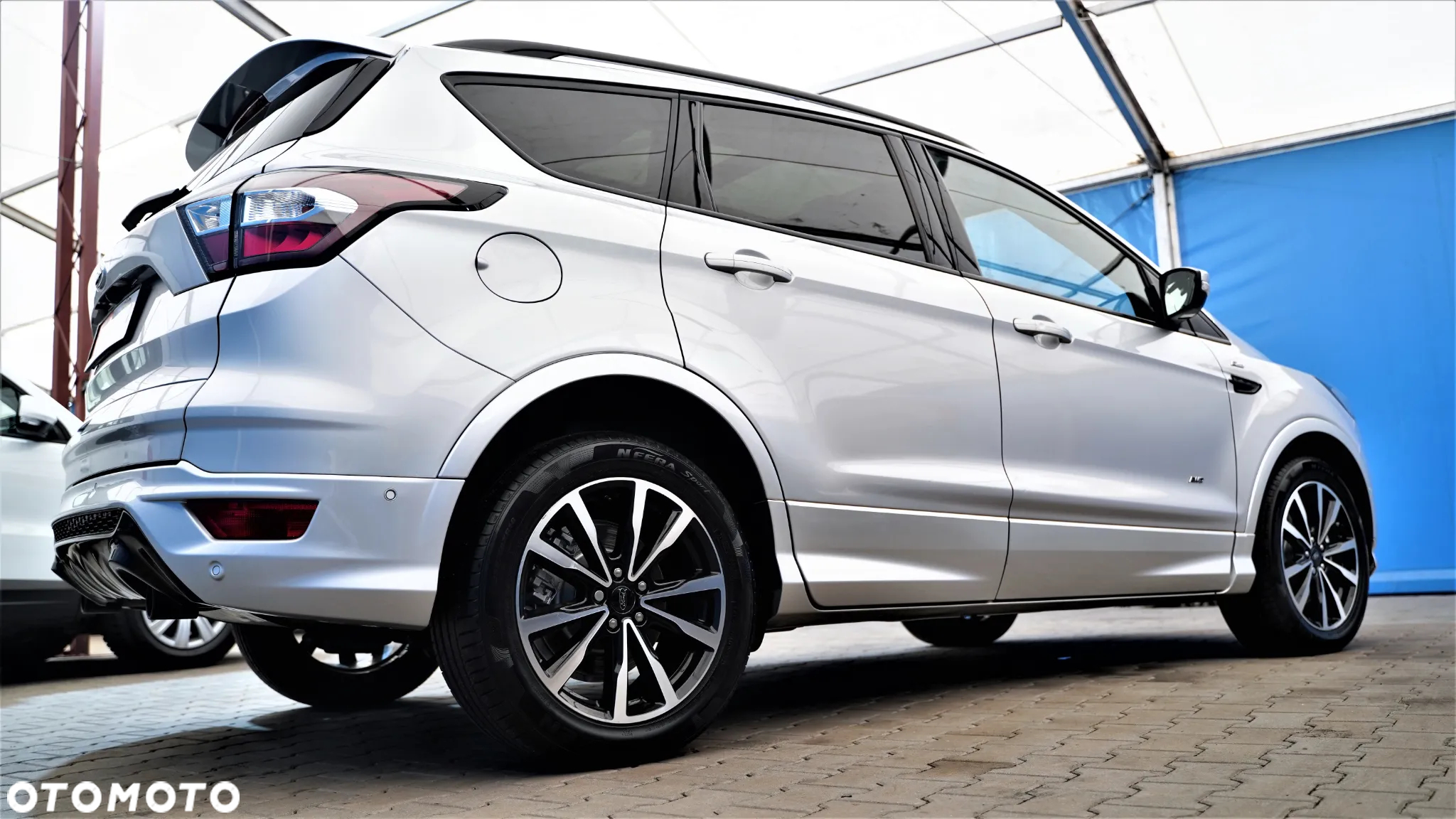 Ford Kuga 2.0 TDCi AWD ST-Line - 25