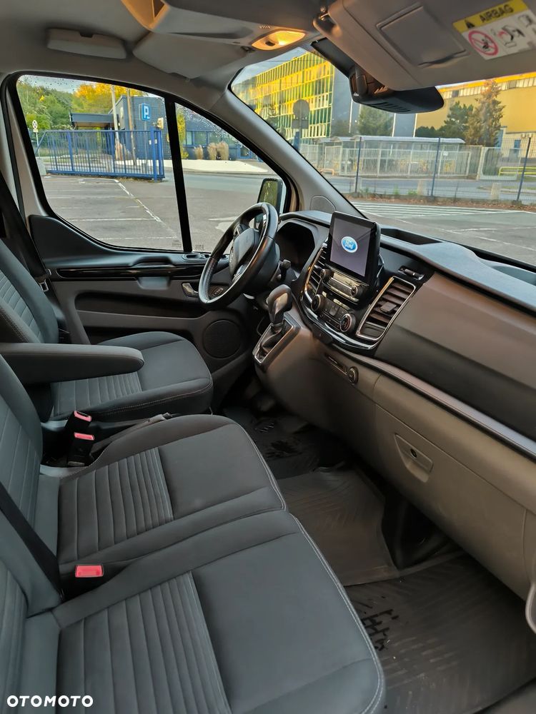 Ford TRANSIT CUSTOM - 8
