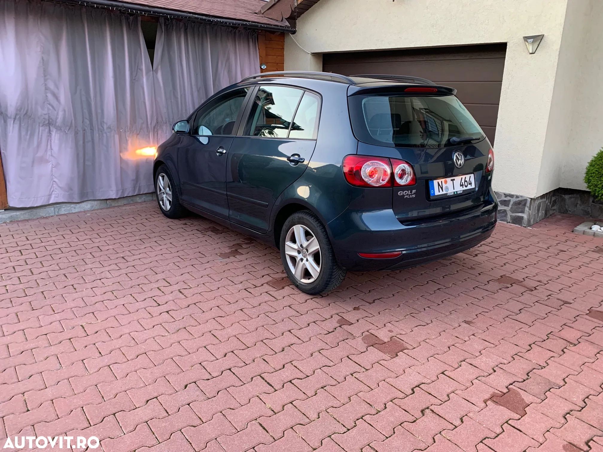 Volkswagen Golf Plus 1.6 DSG Comfortline - 7