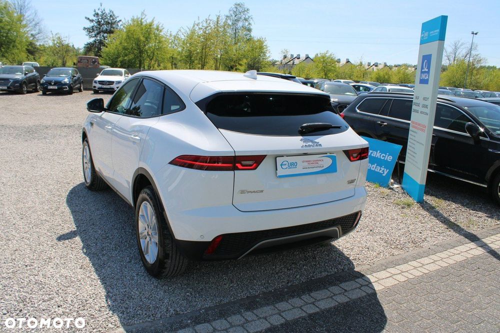 Jaguar E-Pace - 8