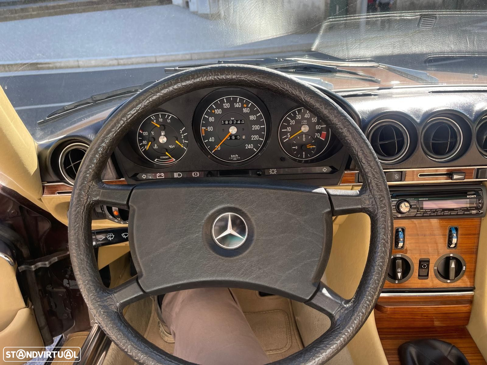 Mercedes-Benz SL 280 - 31