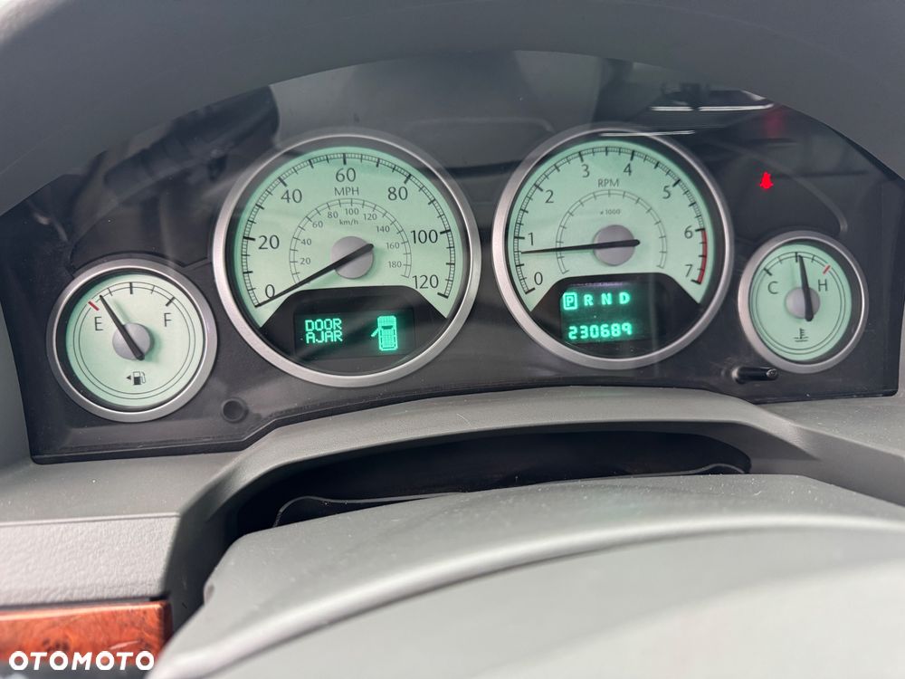 Chrysler Town & Country 3.8 - 15