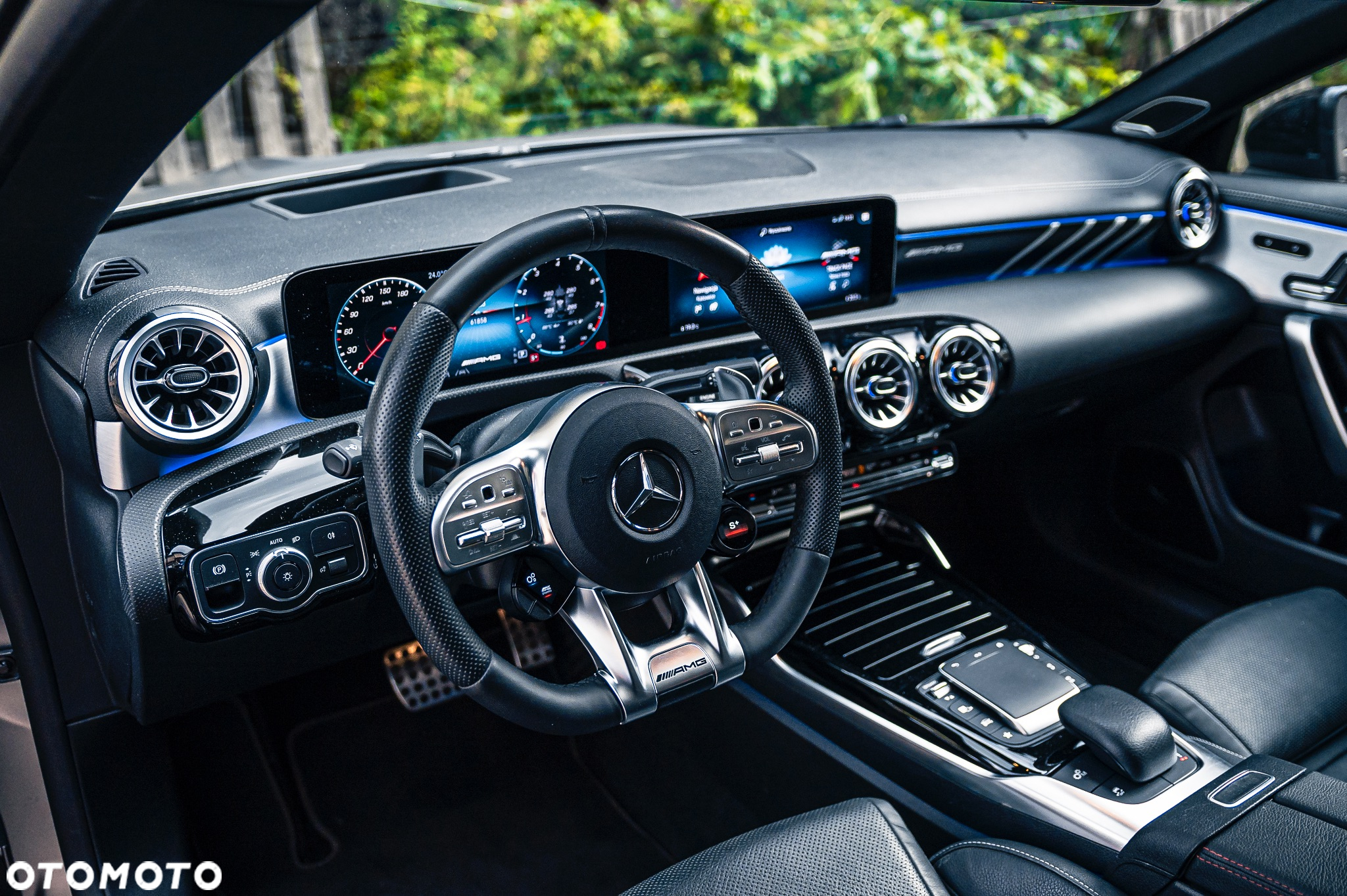 Mercedes-Benz CLA AMG 45 S 4-Matic+ 8G-DCT - 12