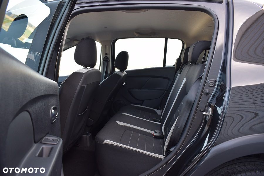 Dacia Sandero Stepway TCe 90 (S&S) Prestige - 7
