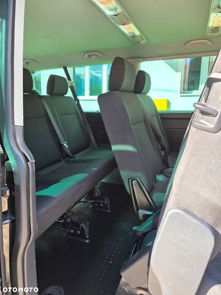 Volkswagen Caravelle 2.0 TDI L2 Comfortline DSG - 12