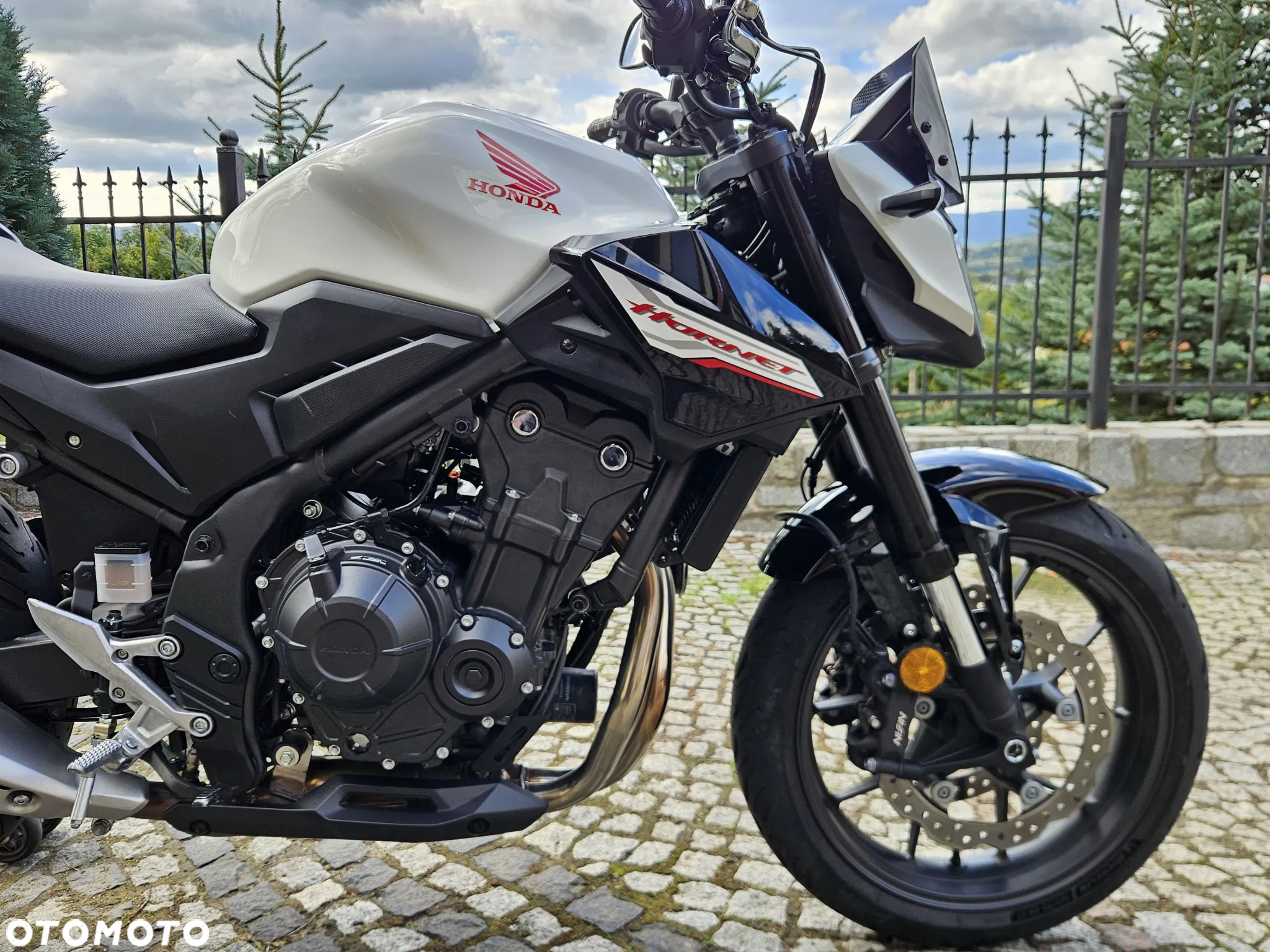 Honda CB - 9