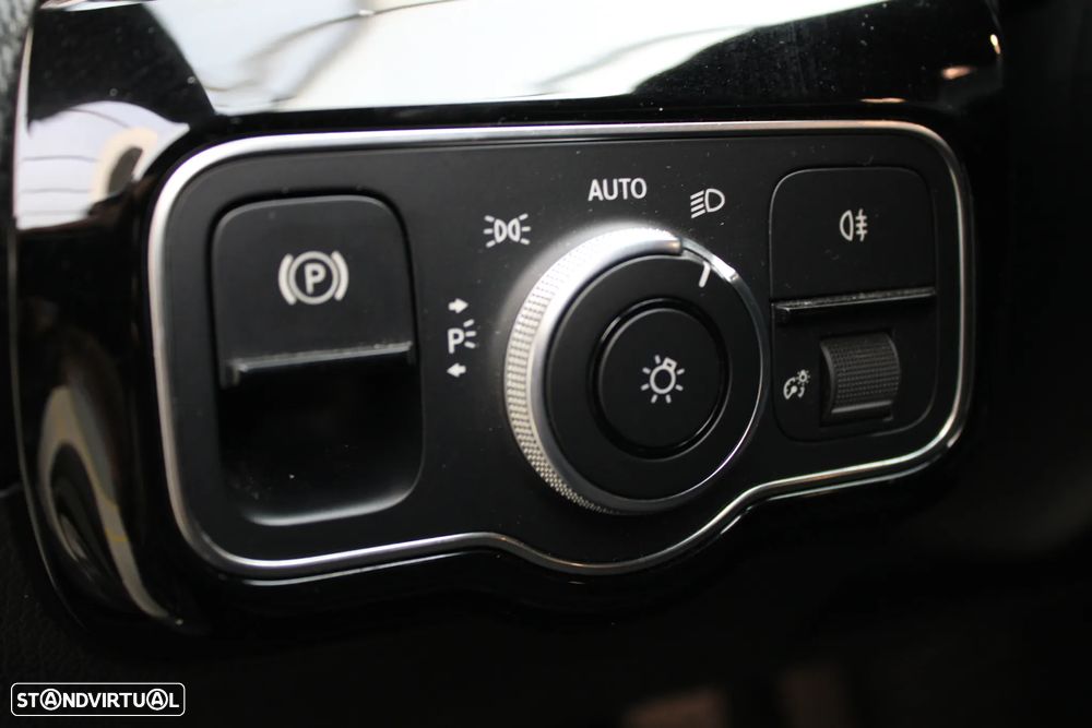 Mercedes-Benz A 200 Progressive - 30