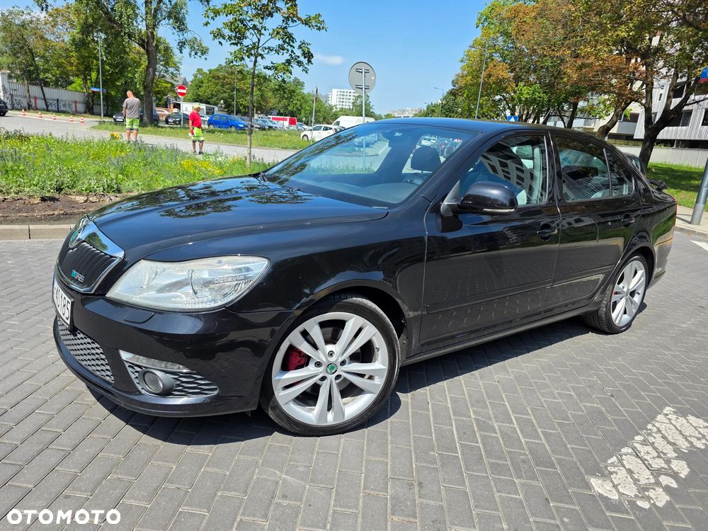 Skoda Octavia 2.0 TSI RS - 3