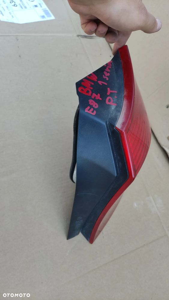 Lampa prawa tylna BMW E87 seria 1 Europa