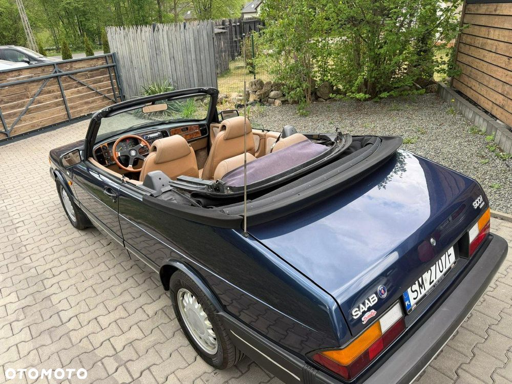 Saab 900 - 15