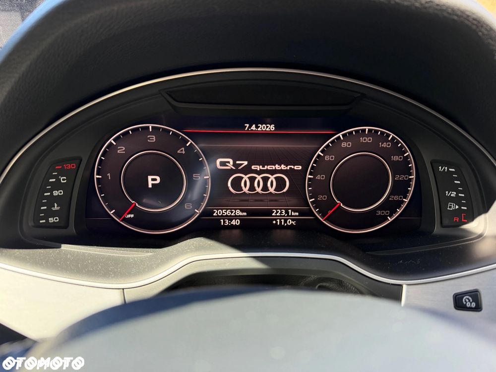 Audi Q7 - 8