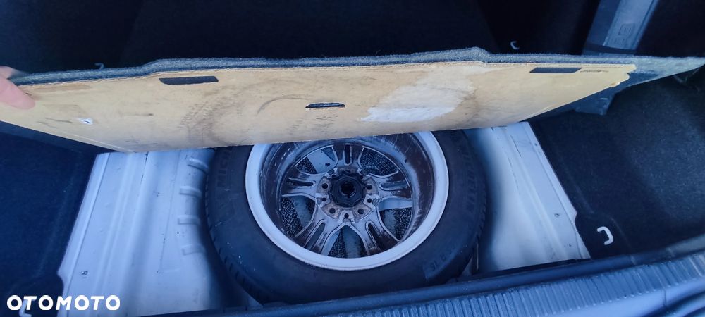 Skoda Octavia 1.6 TDI DSG Ambition - 10