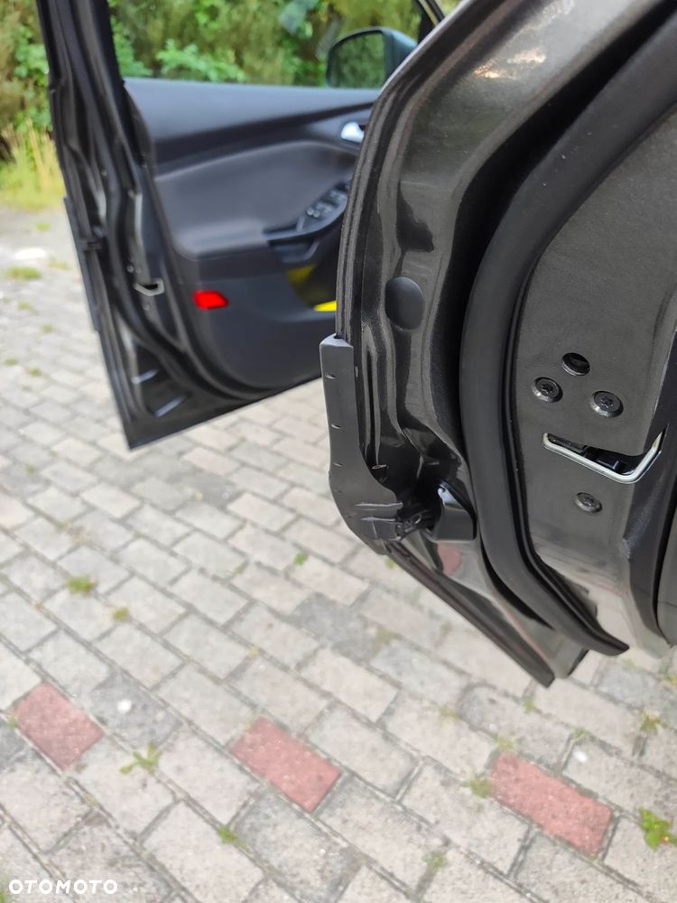 Ford Focus 1.5 TDCi Titanium - 18