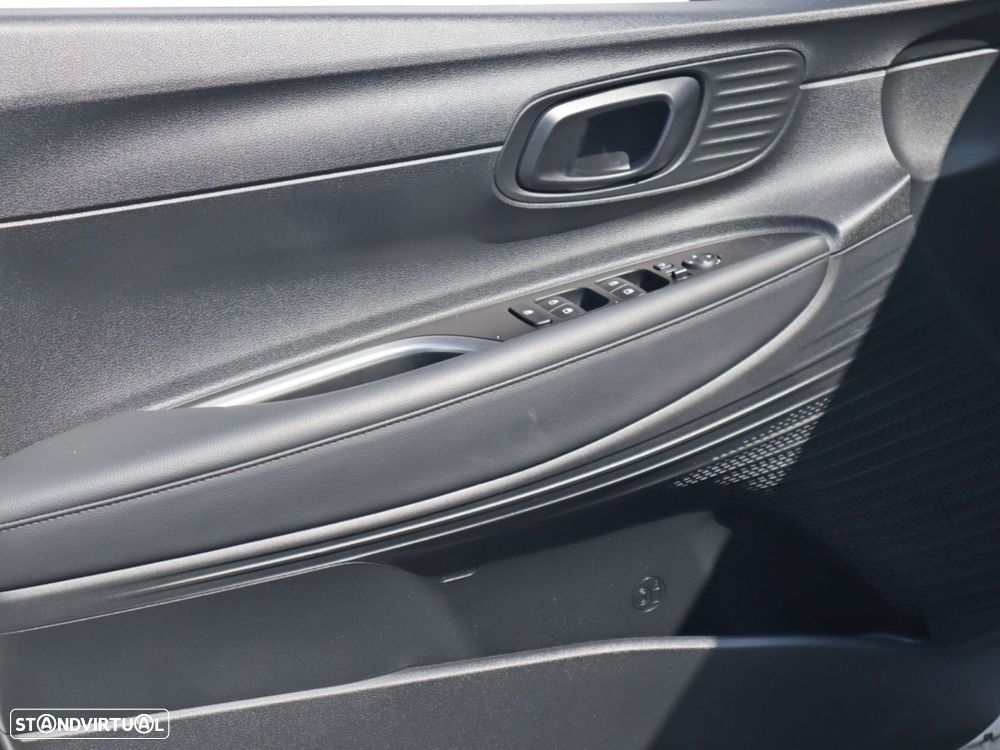 Hyundai Bayon 1.0 T-GDI Premium TT - 20