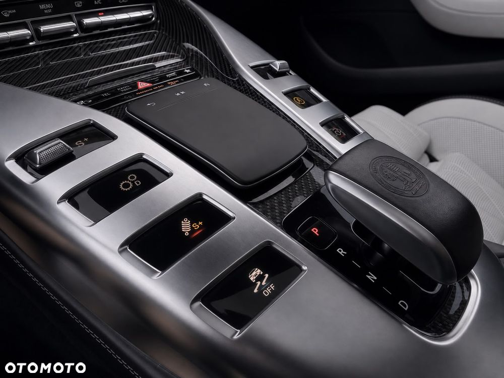 Mercedes-Benz AMG GT 43 4-Matic+ - 34