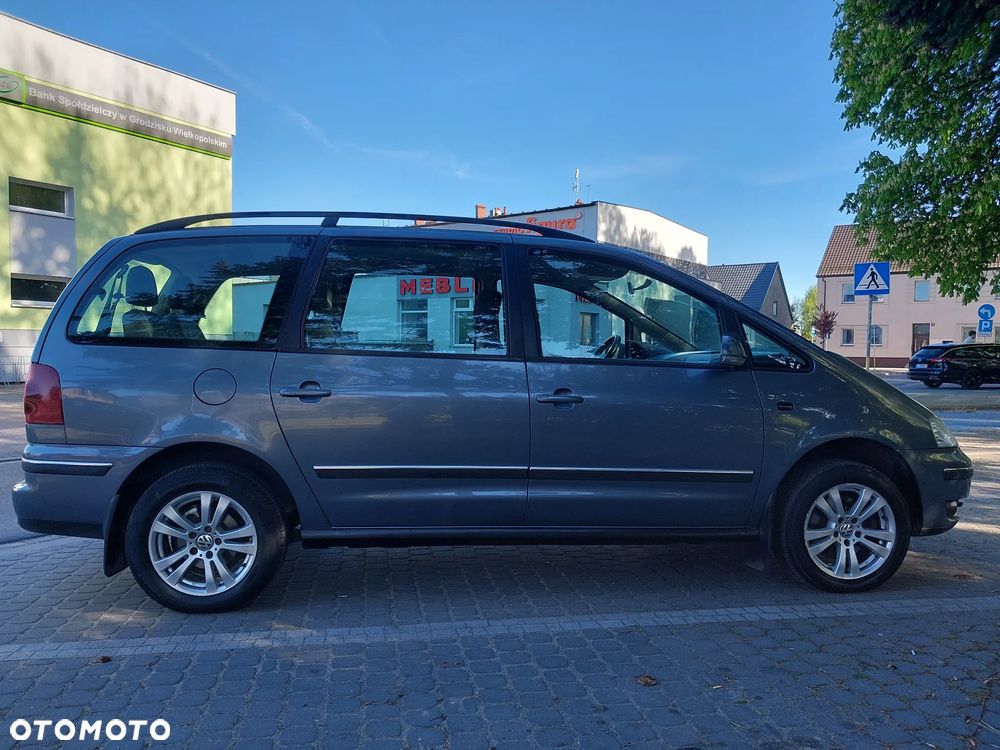 Volkswagen Sharan 2.0 TDI Comfortline - 3