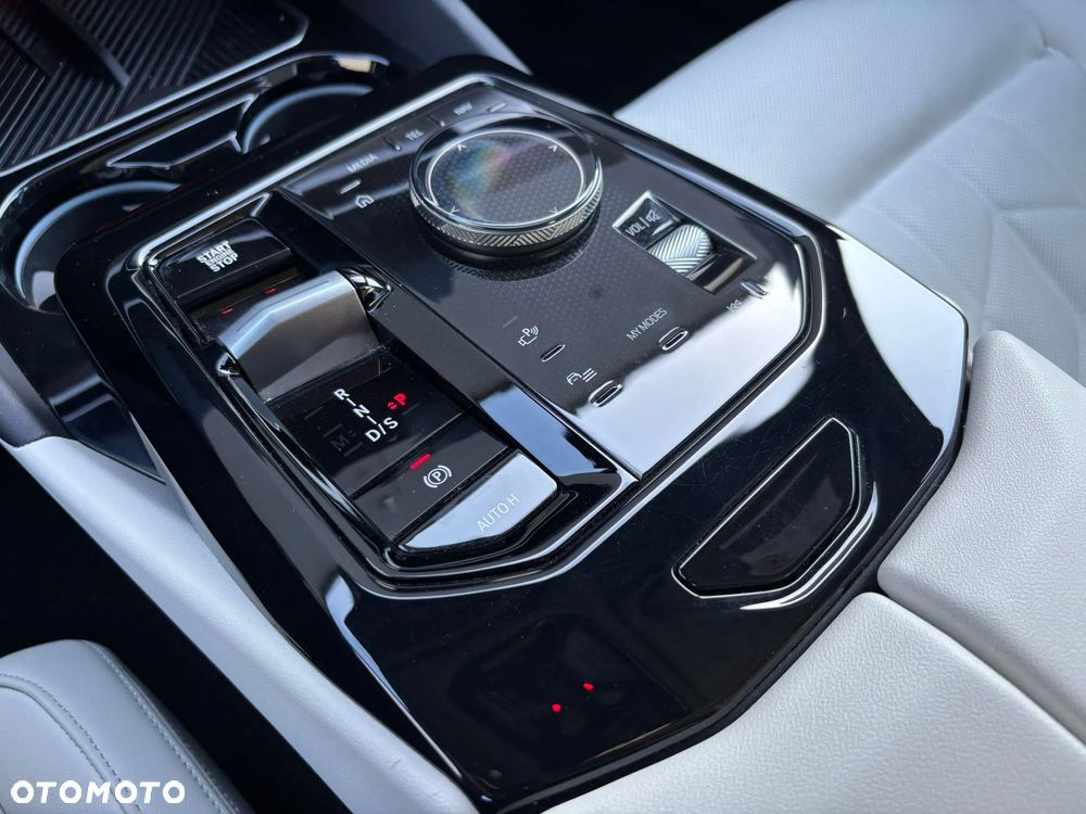 BMW Seria 5 520d xDrive - 20