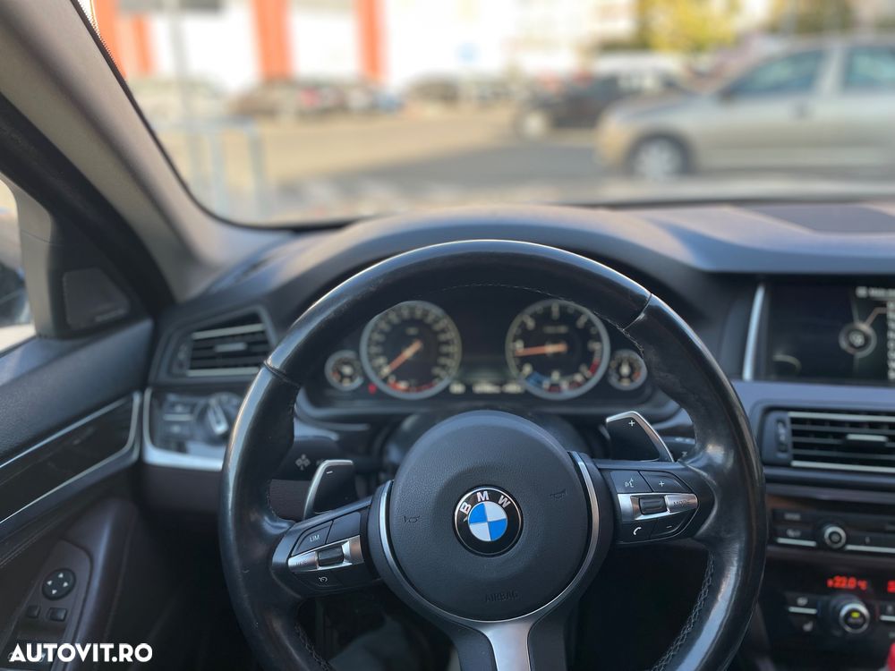 BMW Seria 5 520d Touring Aut. Luxury Line - 24