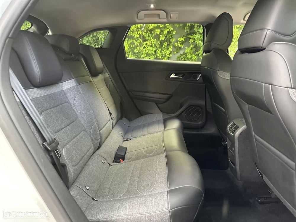 Citroën C5 X 1.2 PureTech Feel Pack EAT8 - 16