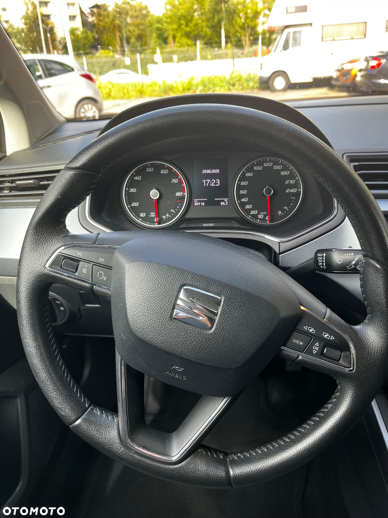 Seat Arona - 9