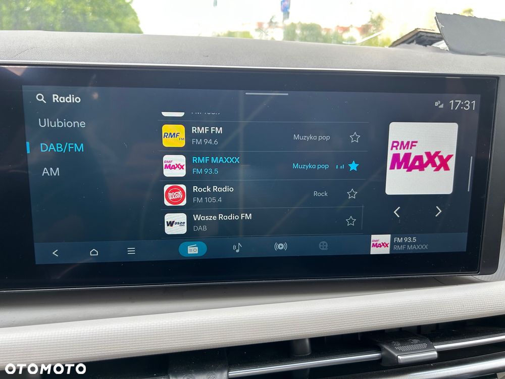 Lexus UX 300h Prestige - 37