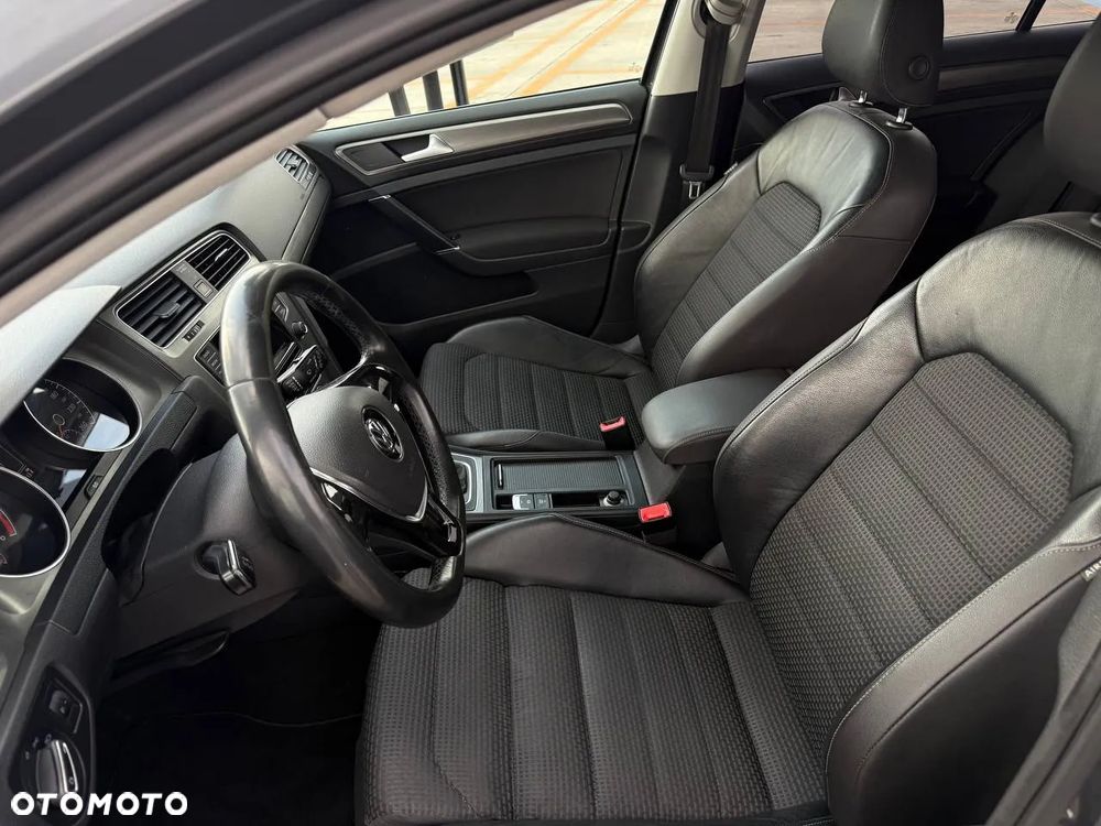 Volkswagen Golf VII 2.0 TDI BMT Highline DSG - 10