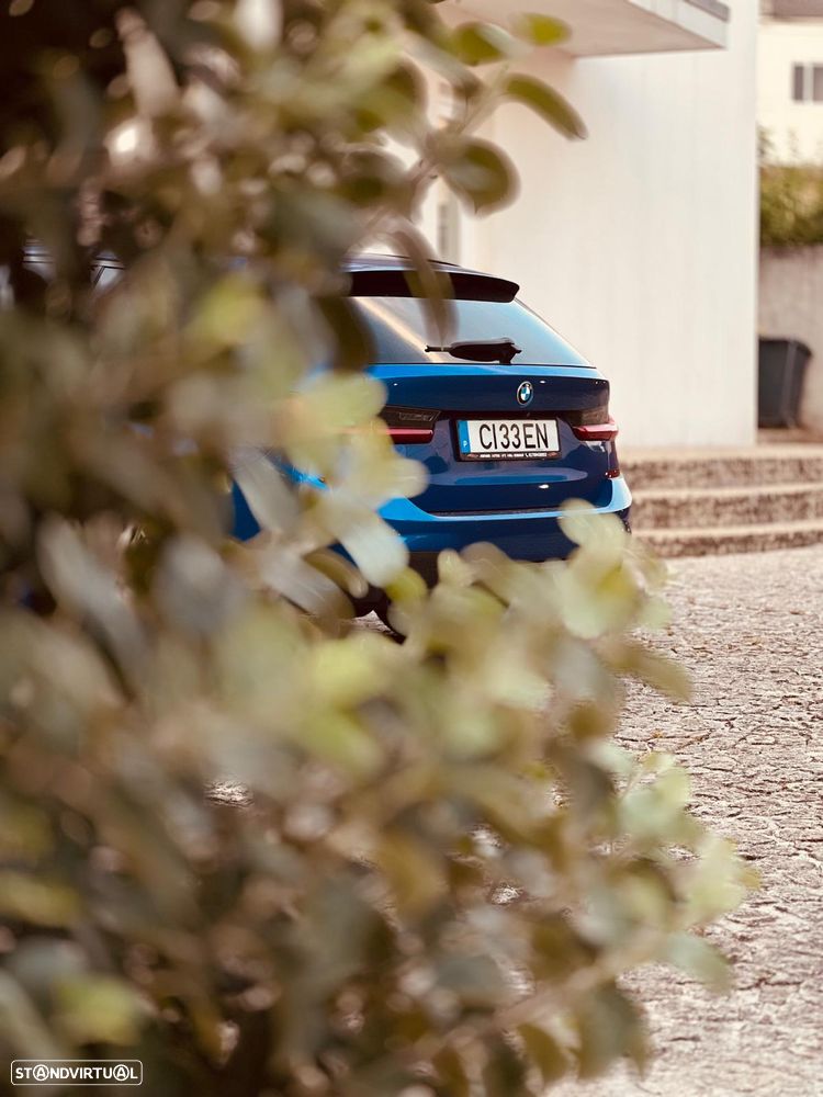 BMW 330 e Aut. M Sport - 14