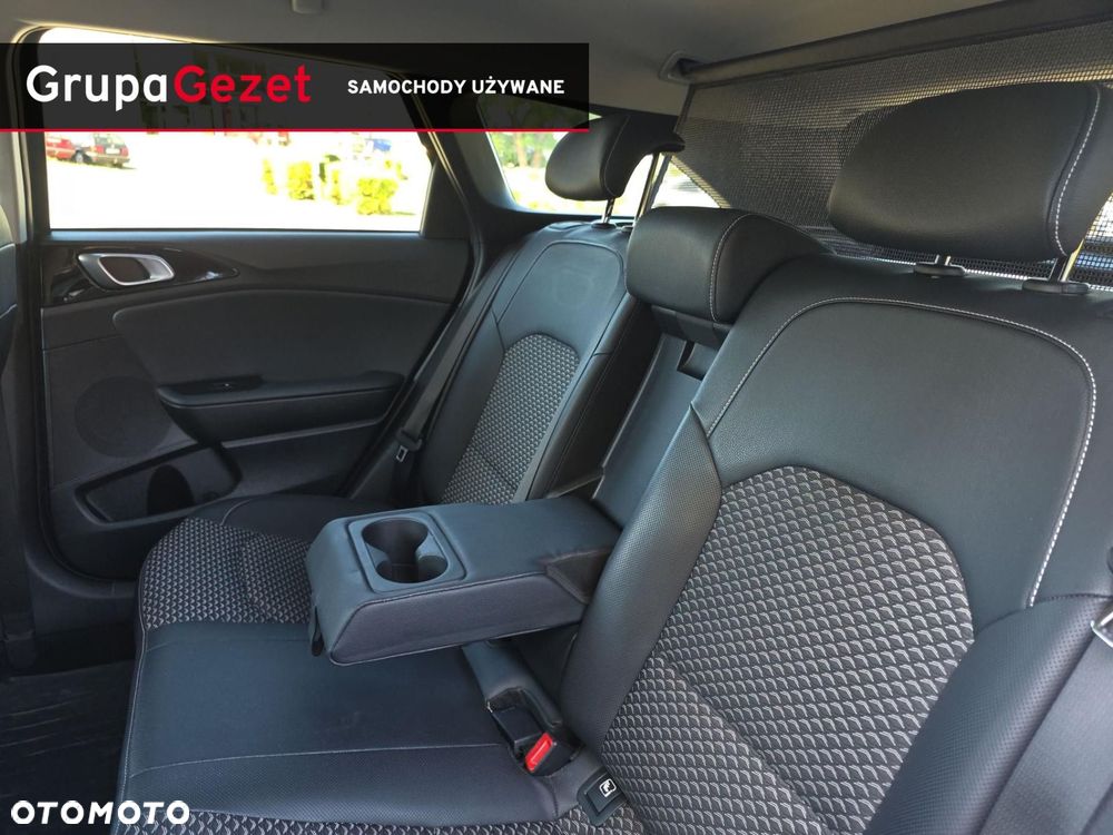 Kia Ceed 1.5 T-GDI Business Line - 16