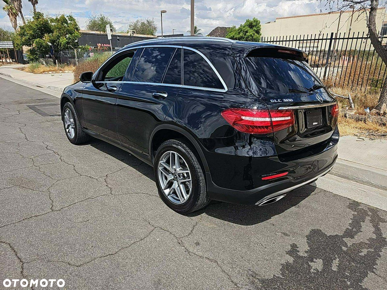 Mercedes-Benz GLC - 2