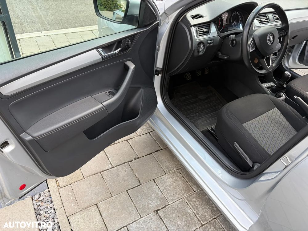 Skoda RAPID 1.0 TSI Ambition - 10