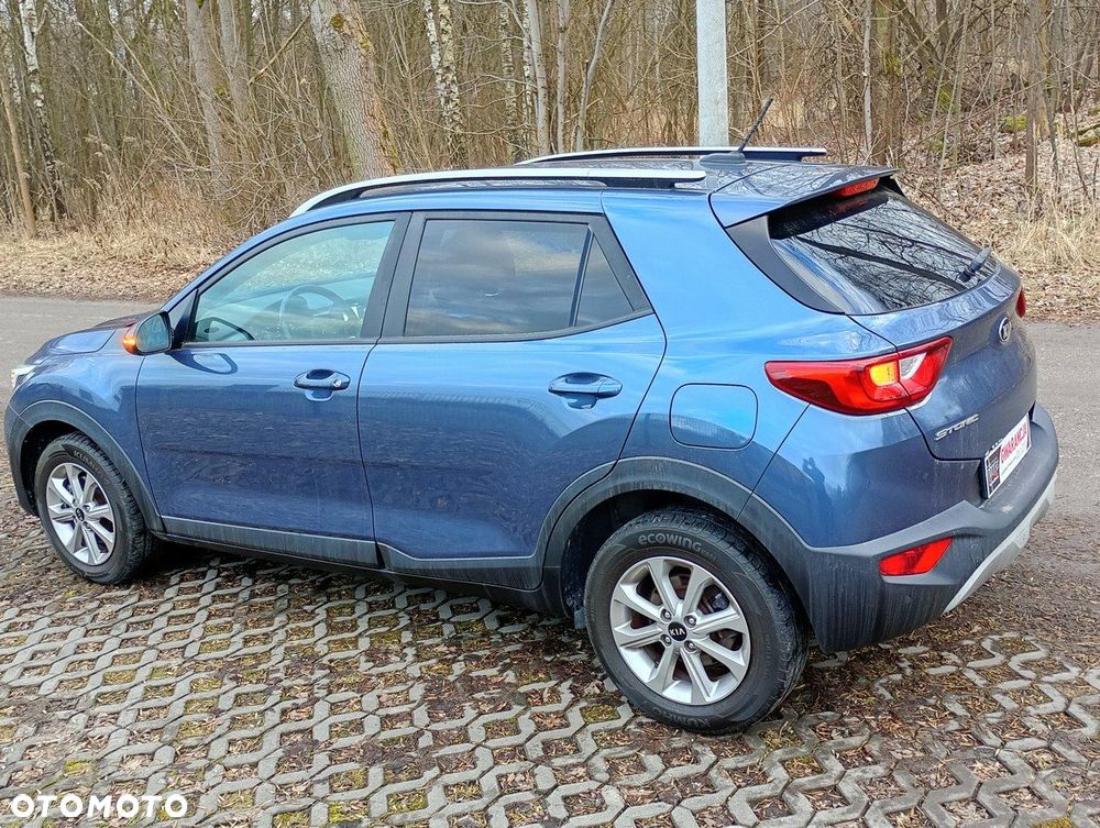 Kia Stonic - 10