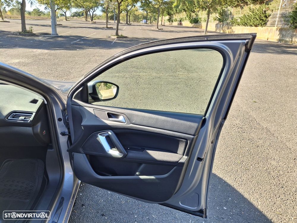 Peugeot 308 SW 1.5 BlueHDi Active - 12