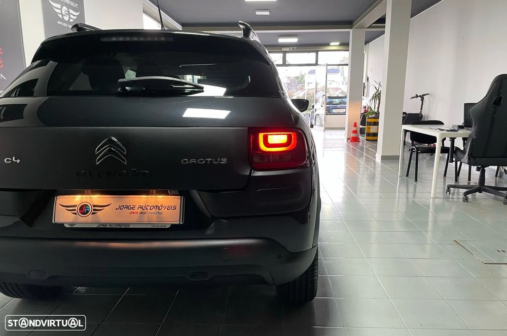 Citroën C4 Cactus 1.6 BlueHDi Shine Ed.Midnight - 17