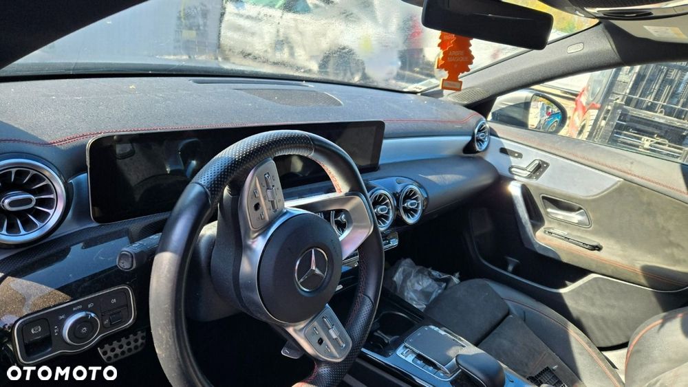Mercedes-Benz CLA - 20