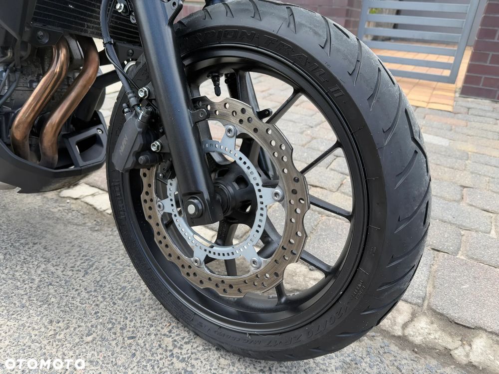 Honda CBX - 12