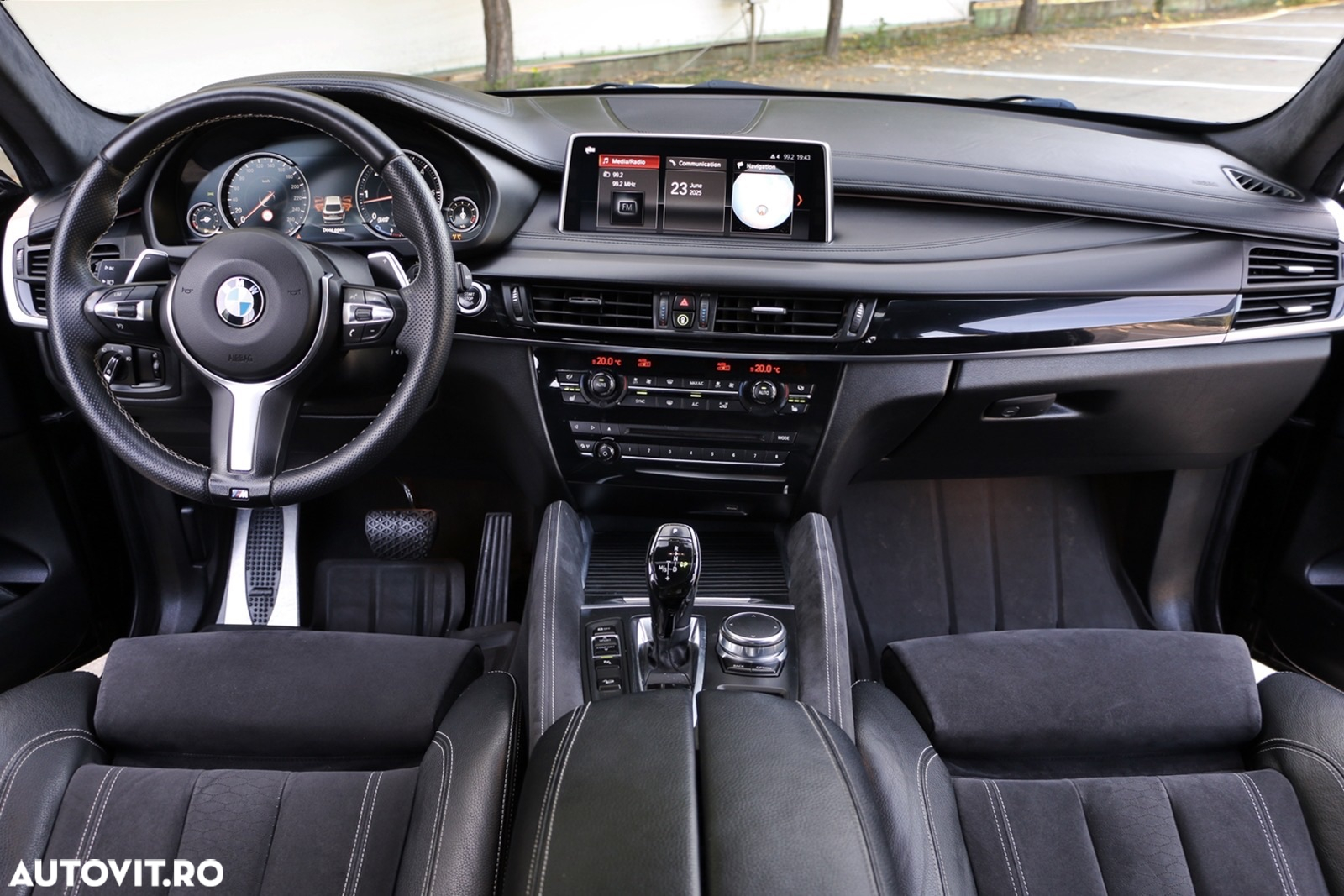 BMW X6 xDrive30d - 10
