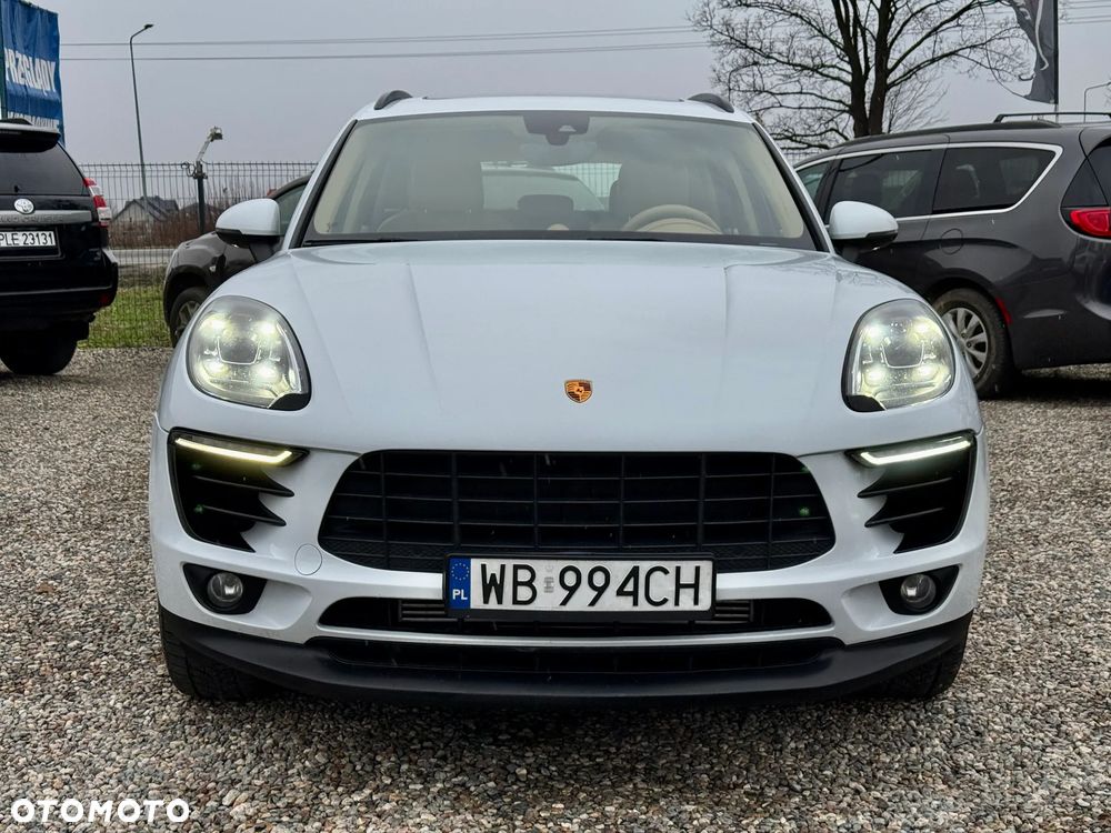 Porsche Macan - 31