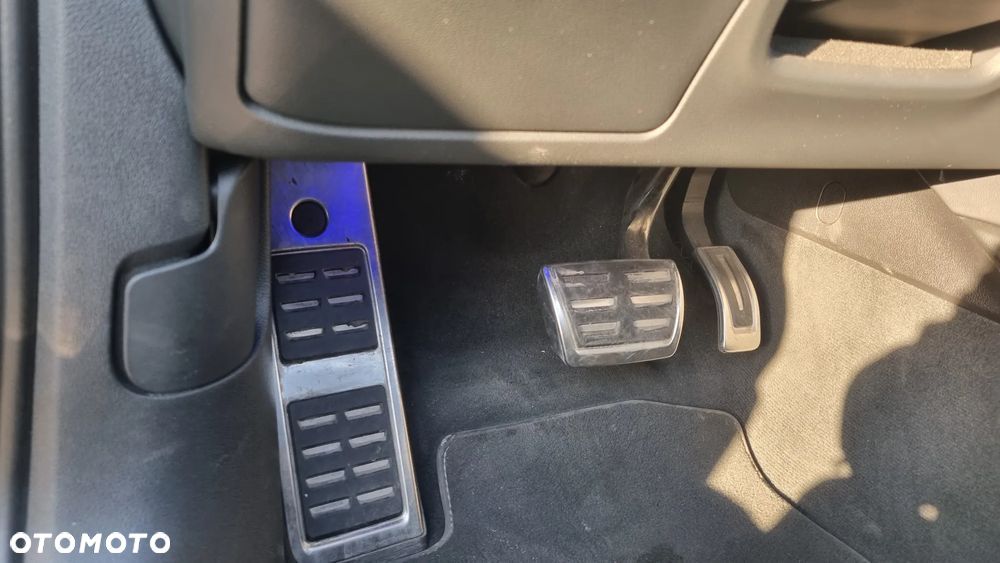 Audi A4 - 25