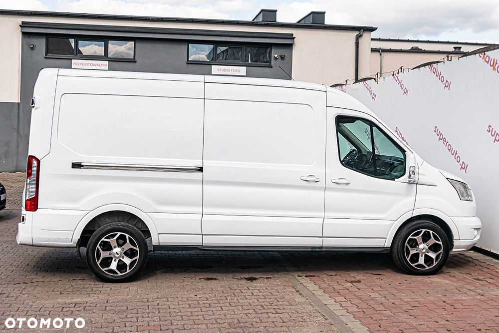 Ford Transit L3H2 Limited 2.0 170 KM - 5